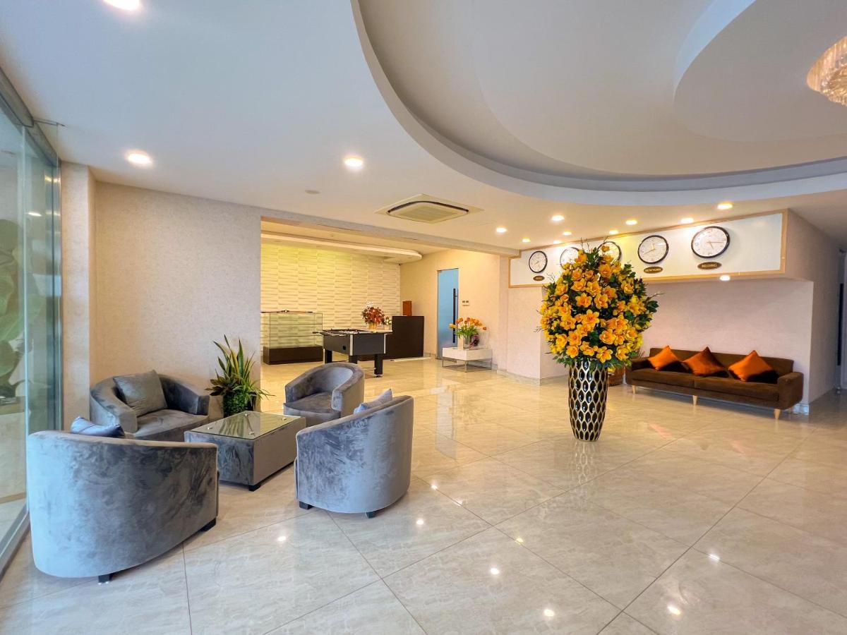 Legacy Riverside Khách sạn 3*