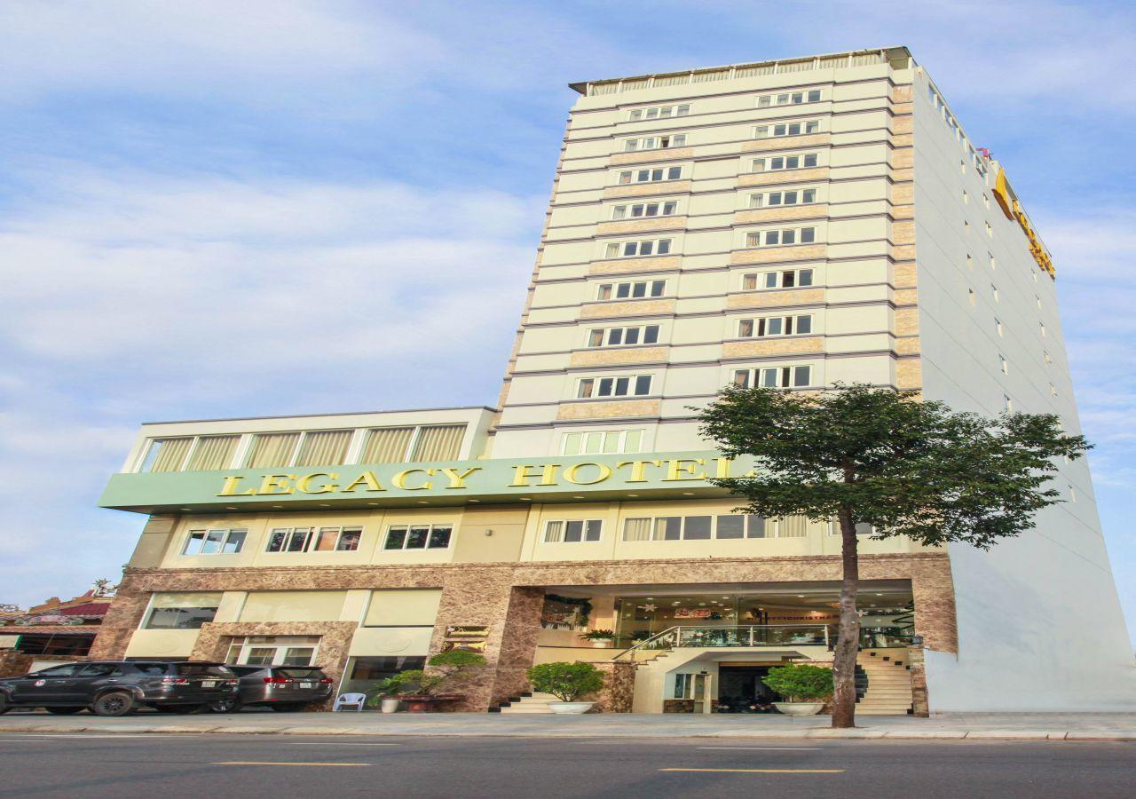 Khách sạn Legacy Riverside
